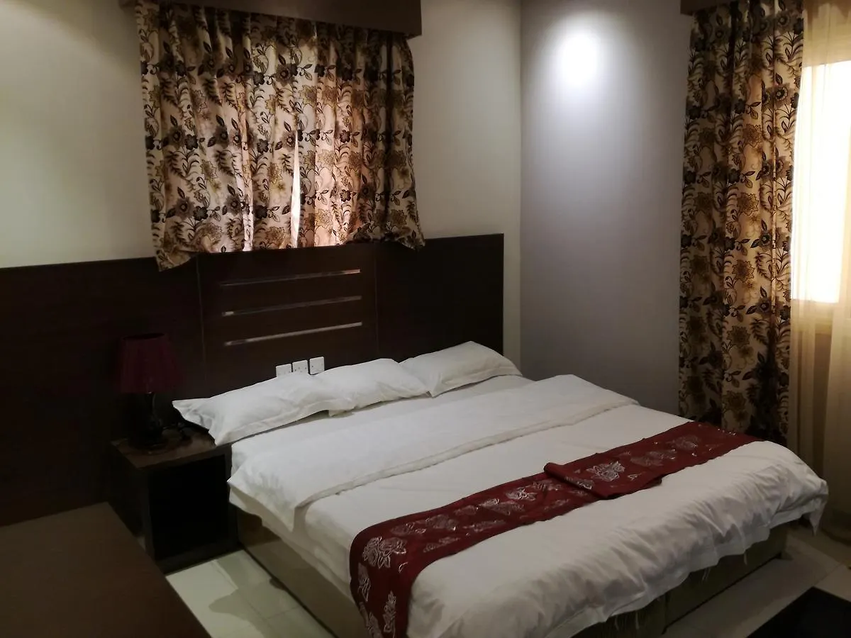 Nozol Makarem Aparthotel 리야드